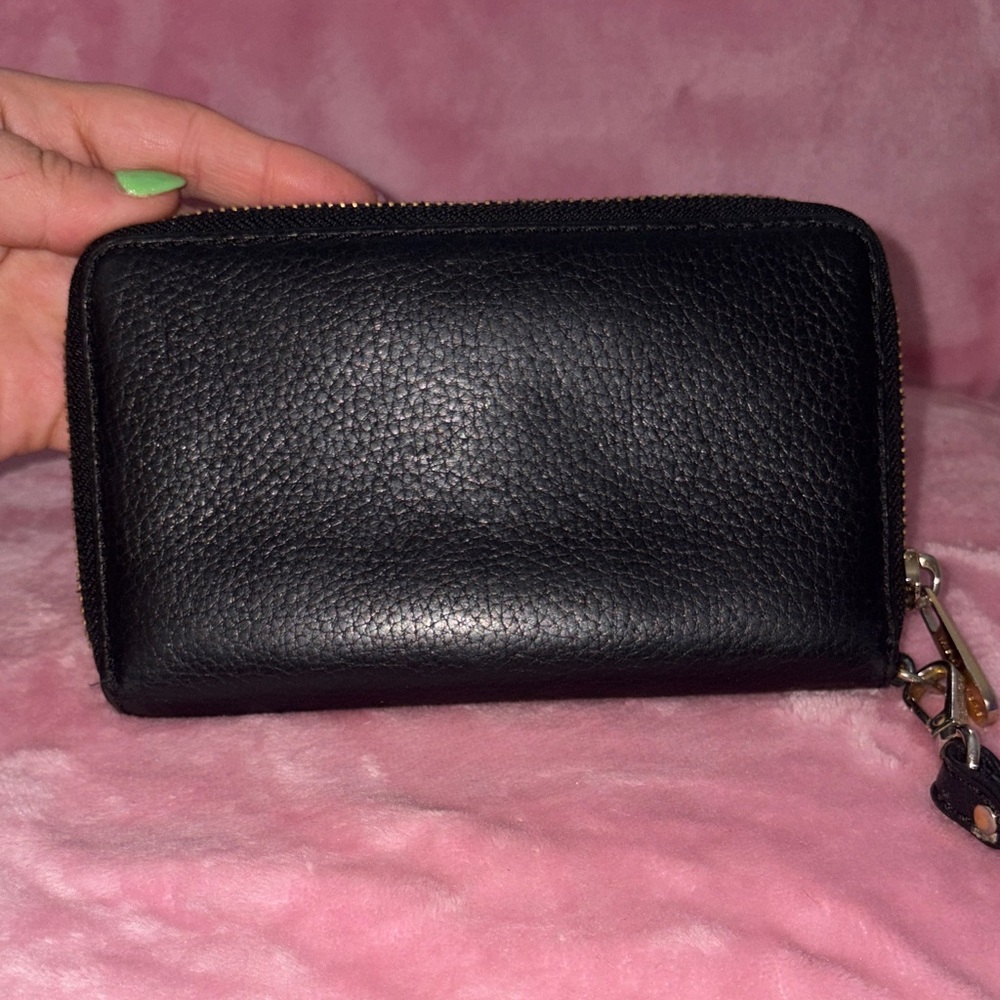 Michael Kors Jet Set Black Pebbled Leather Wristlet - Picture 5 of 10